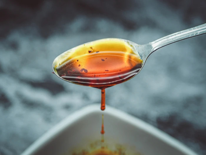 Pobity ogór z wakame, olejem sezamowym i chili