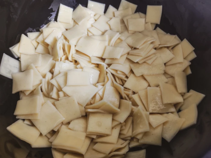 Łazanki z mięsem mielonym i kapustą kiszoną