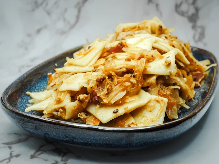 Łazanki z mięsem mielonym i kapustą kiszoną